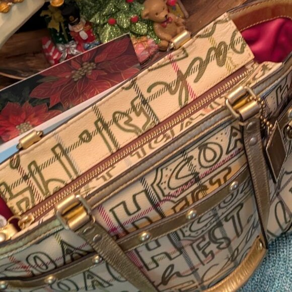 O1 COACH Heritage Tattersall Graffiti Tote Bag (NWOT) - Picture 7 of 10